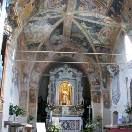 SANTUARIO SAN DONATO, INTERNO 15